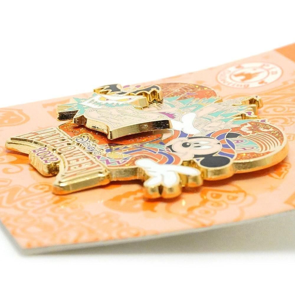 東京ディズニーランド ピンバッジ16個セット ハロウィン、クリスマスバージョン Tokyo Disneyland/東京ディズニーランド・Resort/リゾート・Pin Badge