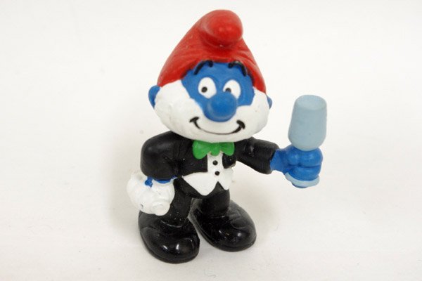 Smurfs スマーフ Pvcフィギュア 燕尾服 パパスマーフ 706 おもちゃ屋 Knot A Toy ノットアトイ Online Shop In 高円寺