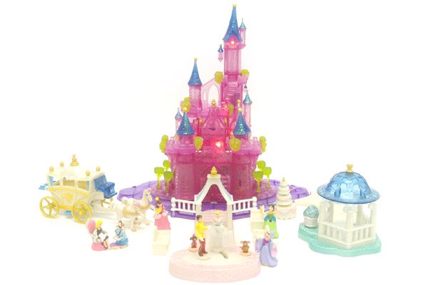 ポーリーポケット The Cinderella Castle シンデレラ城 クリアピンク おもちゃ屋 Knot A Toy ノットアトイ Online Shop In 高円寺