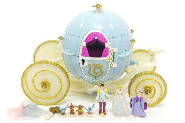 Cinderella Royal Carriage Playset シンデレラ 馬車 ミニチュアプレイセット おもちゃ屋 Knot A Toy ノットアトイ Online Shop In 高円寺