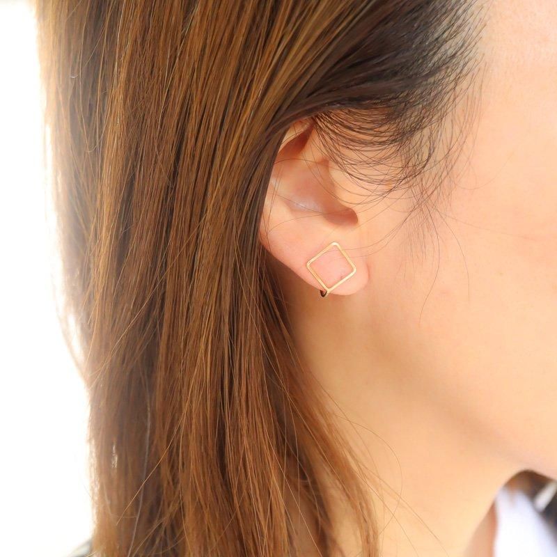 minikin][チャーム付け替え対応]14kgf/線のイヤリング