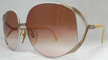 Christian Dior 2250 80's DEADSTOCK未使用 RIHANNAリアーナ着用モデル VINTAGE SUNGLASSES -  MANIC DEE OFFICIAL ONLINE STORE