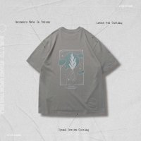<img class='new_mark_img1' src='https://img.shop-pro.jp/img/new/icons50.gif' style='border:none;display:inline;margin:0px;padding:0px;width:auto;' />GOOPi ELKHORN FERN TEE GRAY
