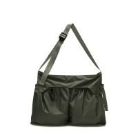 <img class='new_mark_img1' src='https://img.shop-pro.jp/img/new/icons50.gif' style='border:none;display:inline;margin:0px;padding:0px;width:auto;' />GOOPi Huge DP Shoulder Bag OLIVE