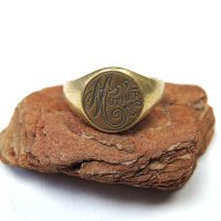 <img class='new_mark_img1' src='https://img.shop-pro.jp/img/new/icons50.gif' style='border:none;display:inline;margin:0px;padding:0px;width:auto;' />LHN JEWELRY Mother Signet Ring