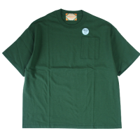 <img class='new_mark_img1' src='https://img.shop-pro.jp/img/new/icons50.gif' style='border:none;display:inline;margin:0px;padding:0px;width:auto;' />RELAX FIT POCKET S/S T-SHIRT GREEN