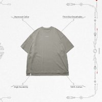 <img class='new_mark_img1' src='https://img.shop-pro.jp/img/new/icons50.gif' style='border:none;display:inline;margin:0px;padding:0px;width:auto;' />GOOPi “TG-O1” Symbol Graphic Tee - Taupe