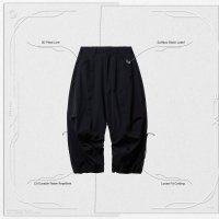 <img class='new_mark_img1' src='https://img.shop-pro.jp/img/new/icons50.gif' style='border:none;display:inline;margin:0px;padding:0px;width:auto;' />GOOPi “Hyperbola” Utility Track Pants - Black