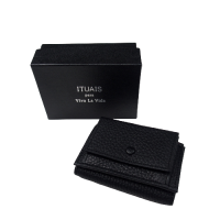 <img class='new_mark_img1' src='https://img.shop-pro.jp/img/new/icons15.gif' style='border:none;display:inline;margin:0px;padding:0px;width:auto;' />ITUAIS TAURILLON COMPACT WALLET Black
