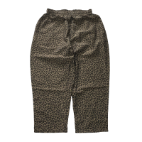 <img class='new_mark_img1' src='https://img.shop-pro.jp/img/new/icons15.gif' style='border:none;display:inline;margin:0px;padding:0px;width:auto;' />VOIRY SUNDAY PANTS LEO BEIGE
