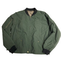 <img class='new_mark_img1' src='https://img.shop-pro.jp/img/new/icons15.gif' style='border:none;display:inline;margin:0px;padding:0px;width:auto;' />AXESQUIN INSULATED RCAF JACKET CONIFER