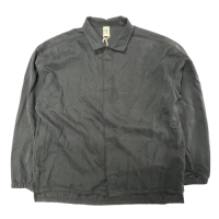 <img class='new_mark_img1' src='https://img.shop-pro.jp/img/new/icons15.gif' style='border:none;display:inline;margin:0px;padding:0px;width:auto;' />JACKMAN VT COACH SHIRTS BLACK