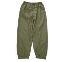 <img class='new_mark_img1' src='https://img.shop-pro.jp/img/new/icons15.gif' style='border:none;display:inline;margin:0px;padding:0px;width:auto;' />wonderland North pants GREEN