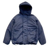 <img class='new_mark_img1' src='https://img.shop-pro.jp/img/new/icons15.gif' style='border:none;display:inline;margin:0px;padding:0px;width:auto;' />LAMOND LIGHT SHELL DOWN PARKA BLACK