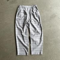 <img class='new_mark_img1' src='https://img.shop-pro.jp/img/new/icons15.gif' style='border:none;display:inline;margin:0px;padding:0px;width:auto;' />wonderland Two tuck Check Pants Gray