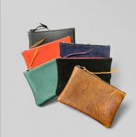 <img class='new_mark_img1' src='https://img.shop-pro.jp/img/new/icons15.gif' style='border:none;display:inline;margin:0px;padding:0px;width:auto;' />ITUAIS  qualquer coisa pouch