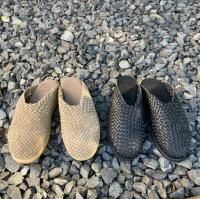 <img class='new_mark_img1' src='https://img.shop-pro.jp/img/new/icons15.gif' style='border:none;display:inline;margin:0px;padding:0px;width:auto;' />molle shoes WOVEN LEATHER CLOG