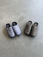 <img class='new_mark_img1' src='https://img.shop-pro.jp/img/new/icons15.gif' style='border:none;display:inline;margin:0px;padding:0px;width:auto;' />ANACHRONORMSUBU DIRTPAINT NYLON SANDAL