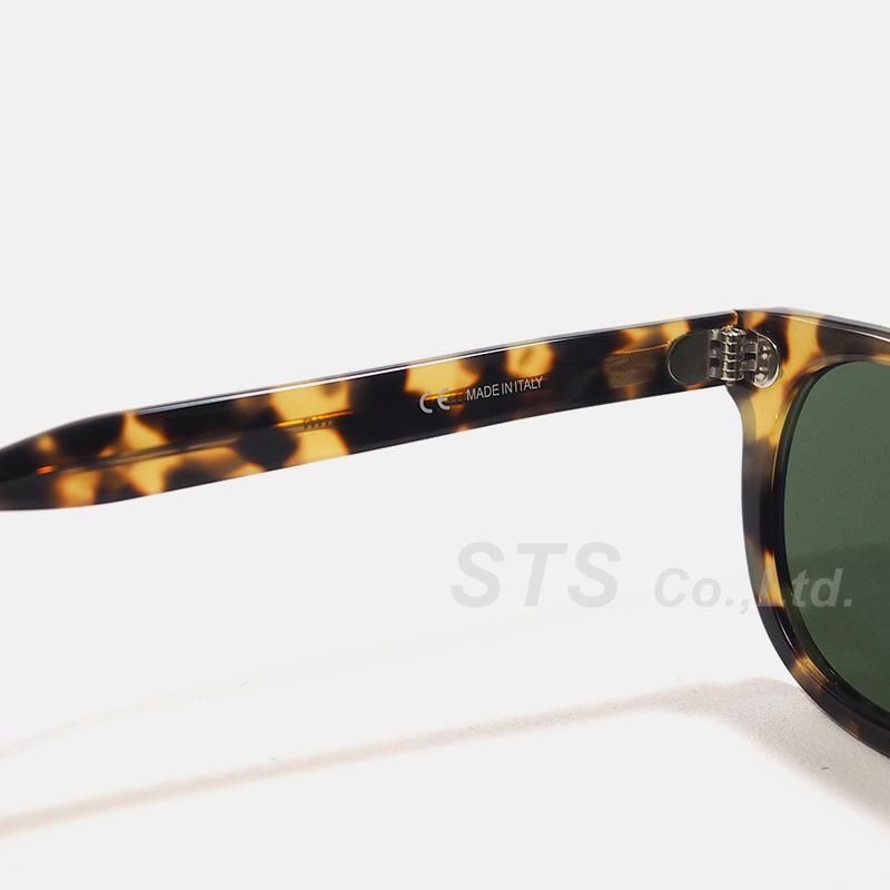 supreme サングラス factory 59203343_o3.jpg?20130608152952