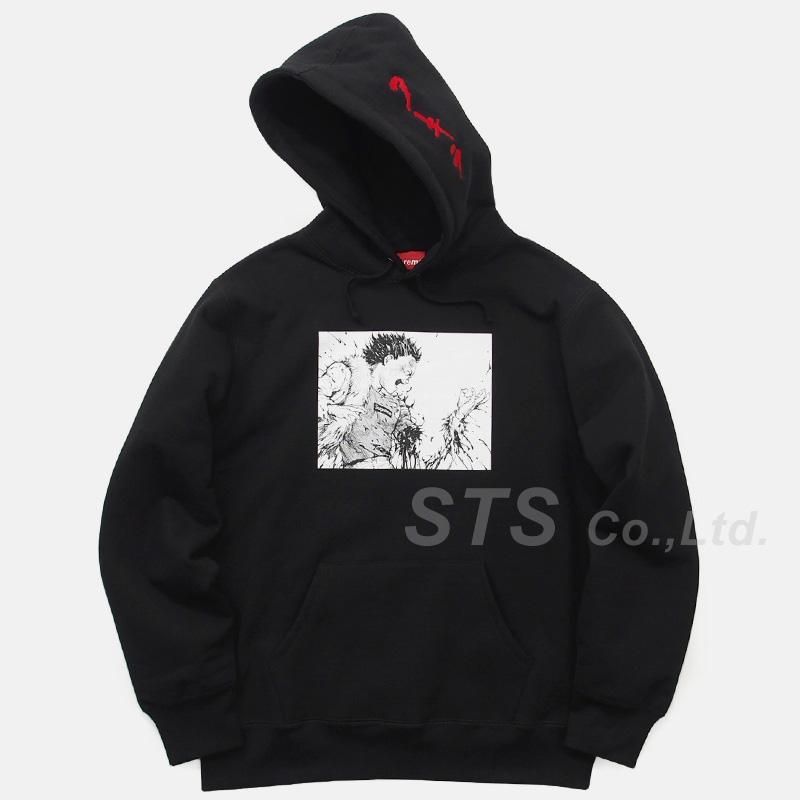 supreme  ✖︎ akira パーカーとarm白シャツ