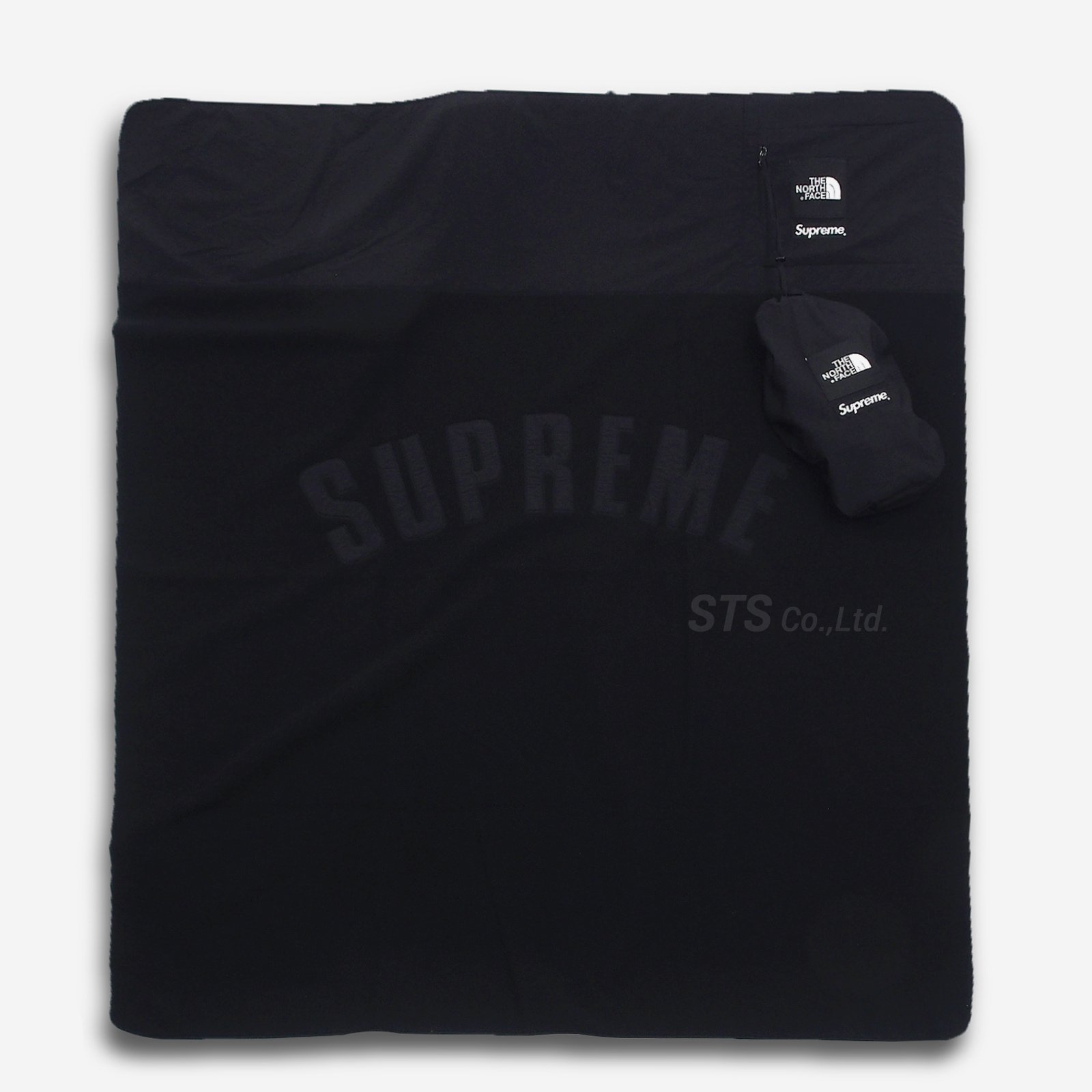 寸法157cm×137cm黒　新品　Supreme TNF Arc Logo Fleece Blanket