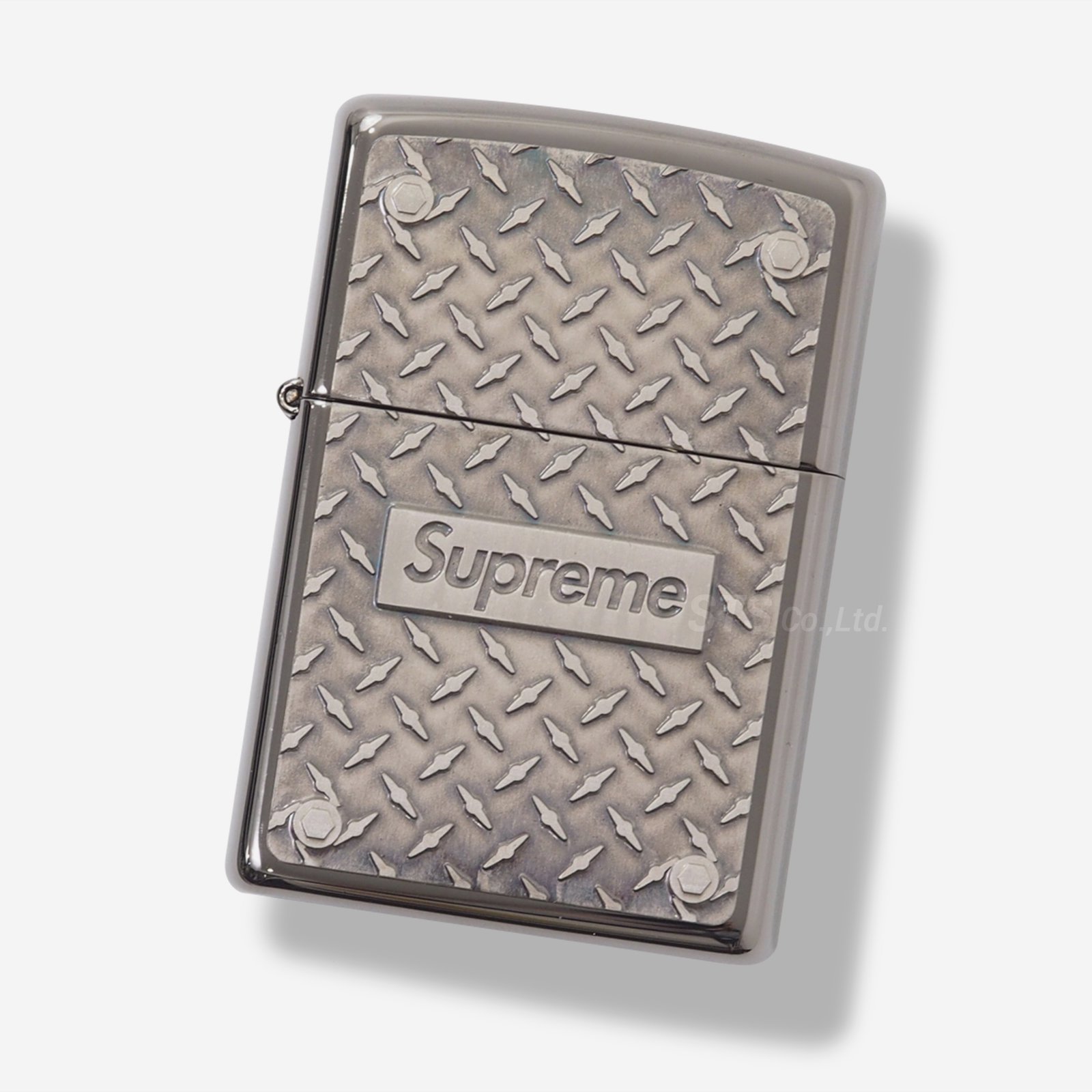 Supreme Diamond Plate Zippo®
