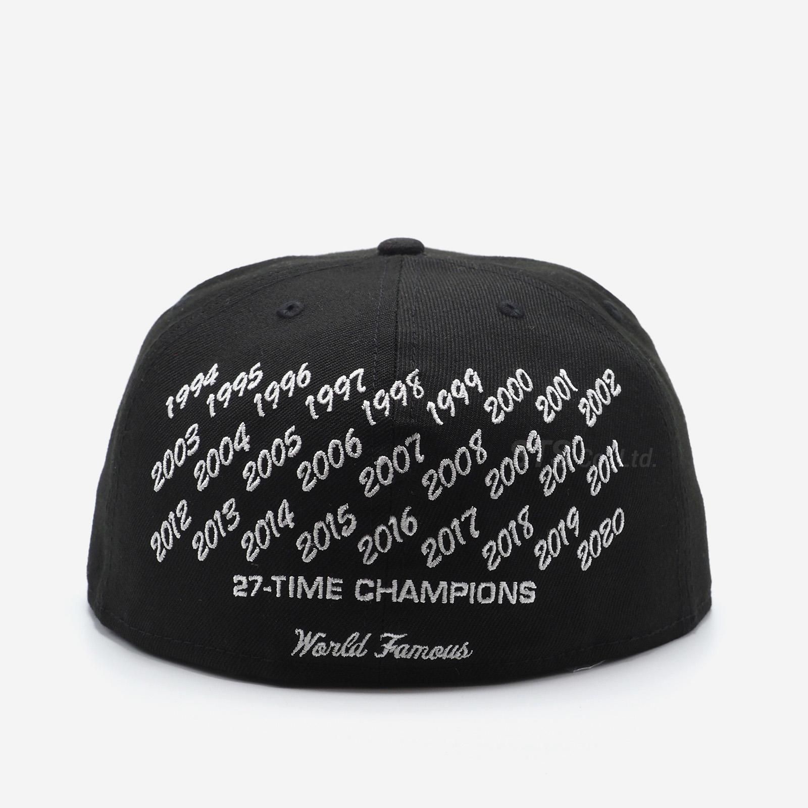 ノースフェイスsupreme champions BOX logo newera 新品ネイビー