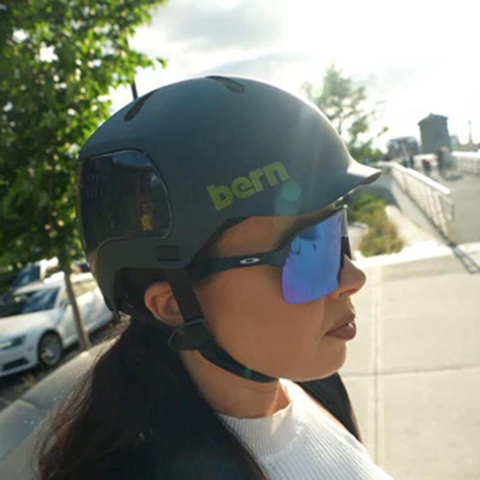 バーン bern watts2.0 マットブラック ヘルメット　L bern - Watts 2.0 MIPS / Matte Black | ストリートベースの高い