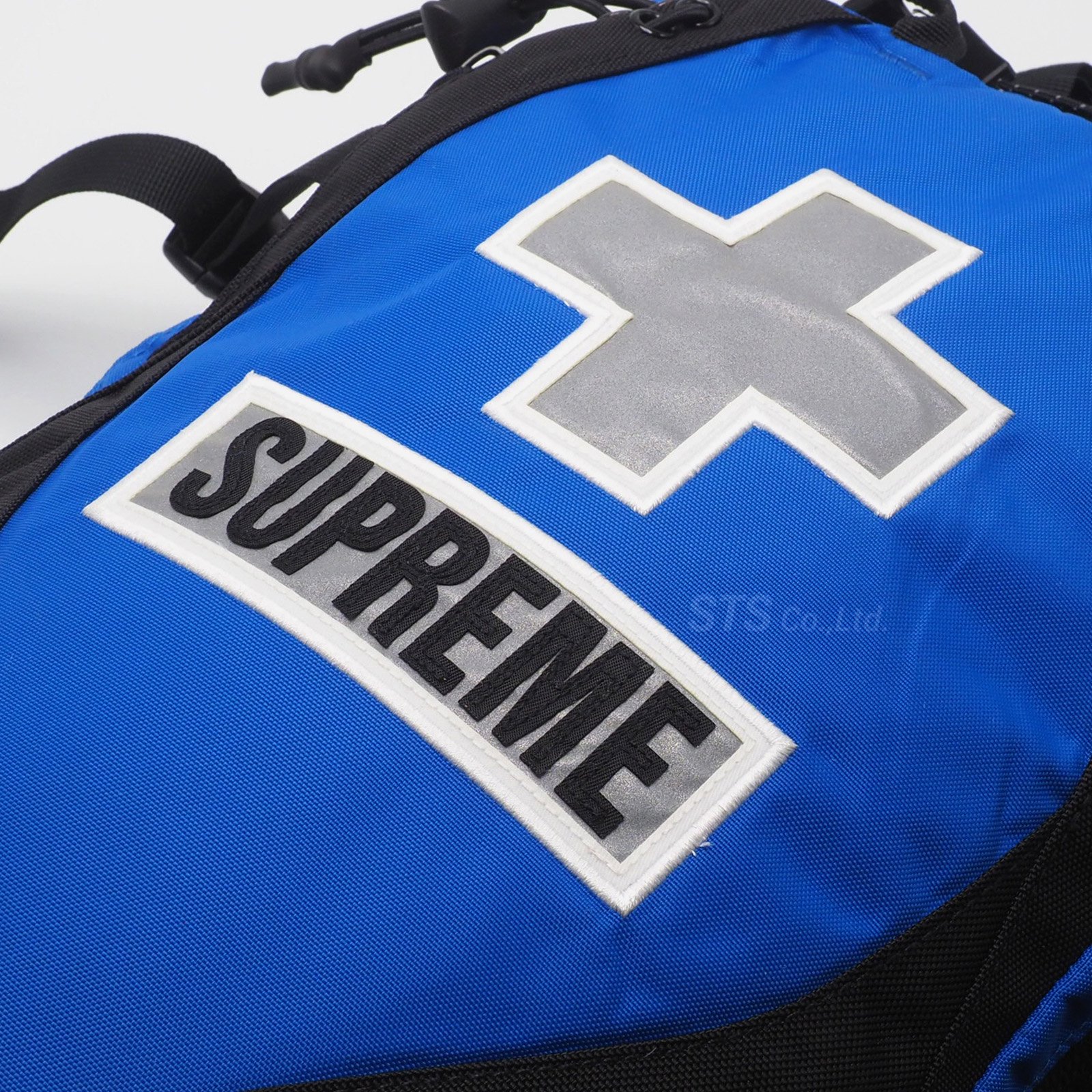 Supreme/The North Face Summit Series Rescue Chugach 16 Backpack ...