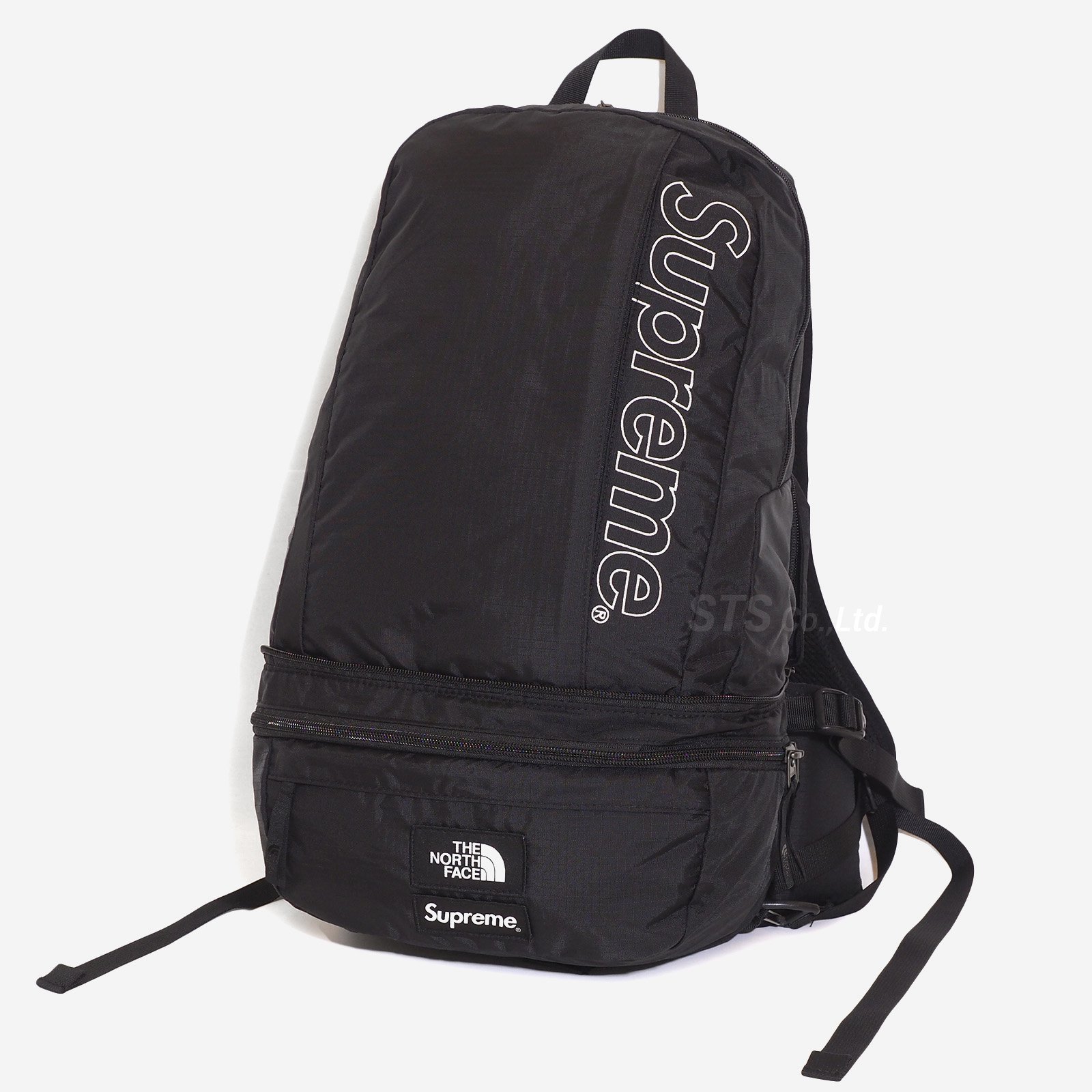 Supreme/The North Face Trekking Convertible Backpack + Waist Bag