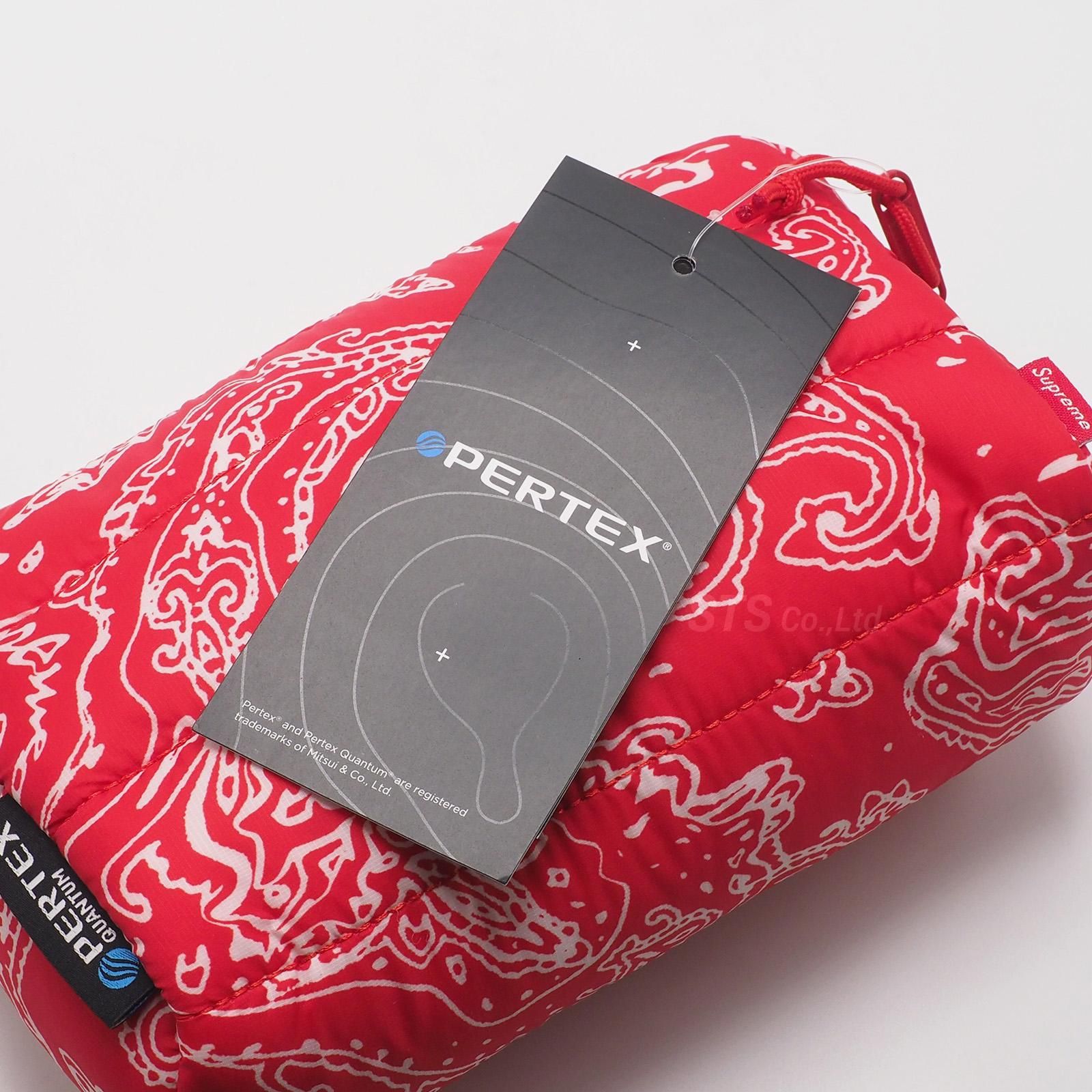 未使用　Supreme パファーポーチ Supreme☆シュプリーム 22FW WEEK 14 パッファー ポーチ