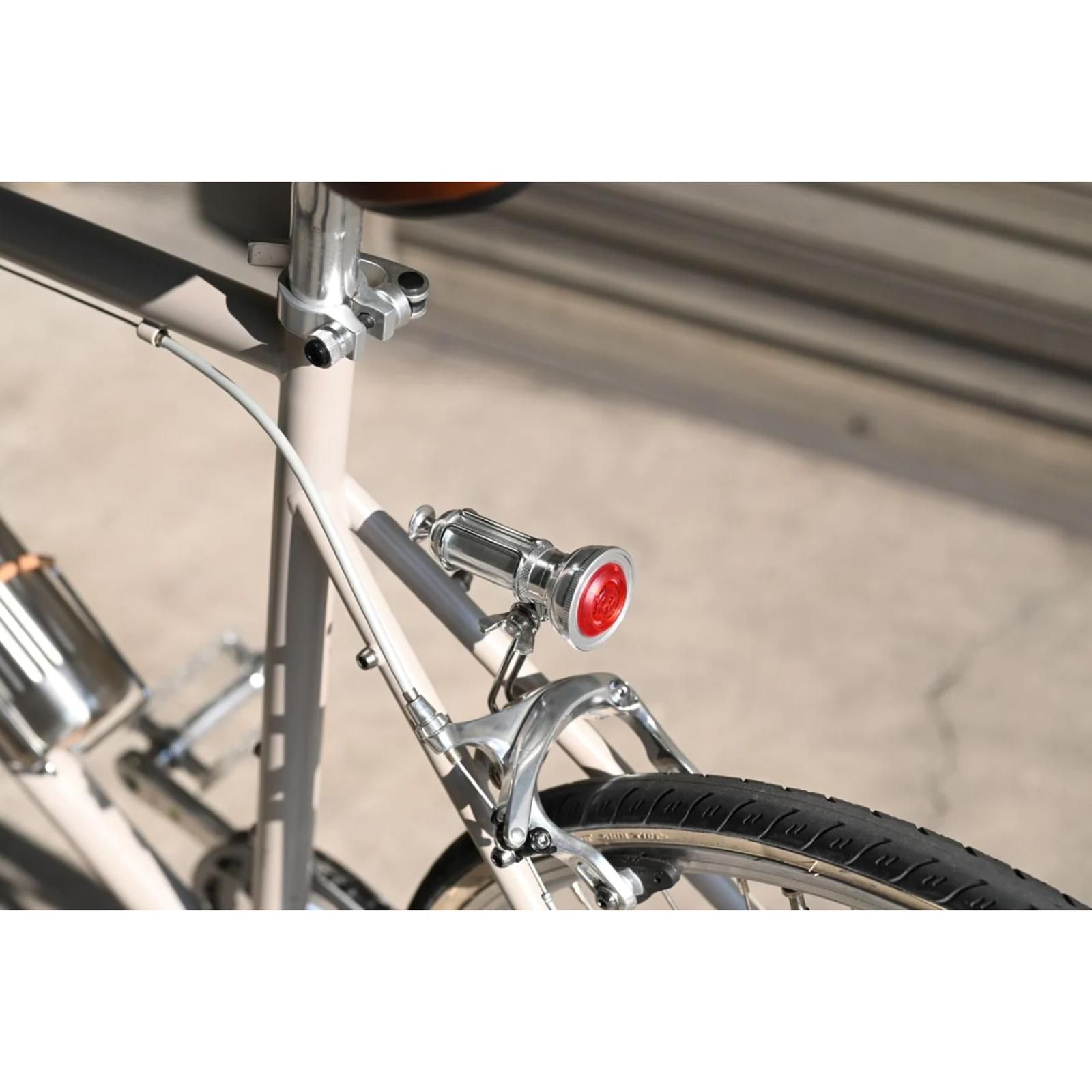 KiLEY - V2 Vintage Light / Rear | 台湾発のヴィンテージ