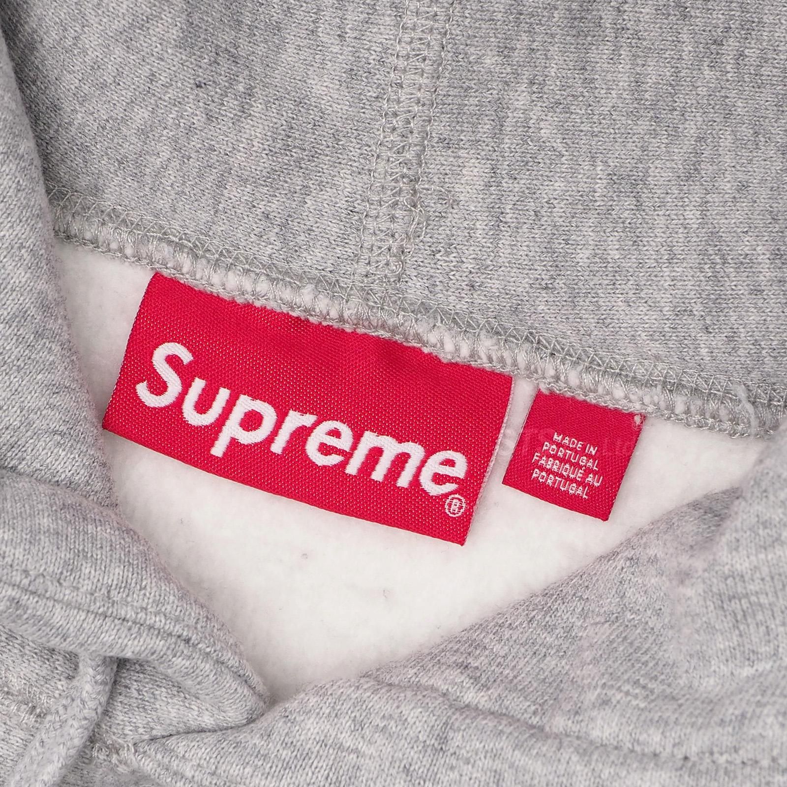 m*E様 シュプリーム 23AW Varsity Hooded Sweatshi Supreme SUPREME シュプリーム 23AW Varsity hooded sweatshirt