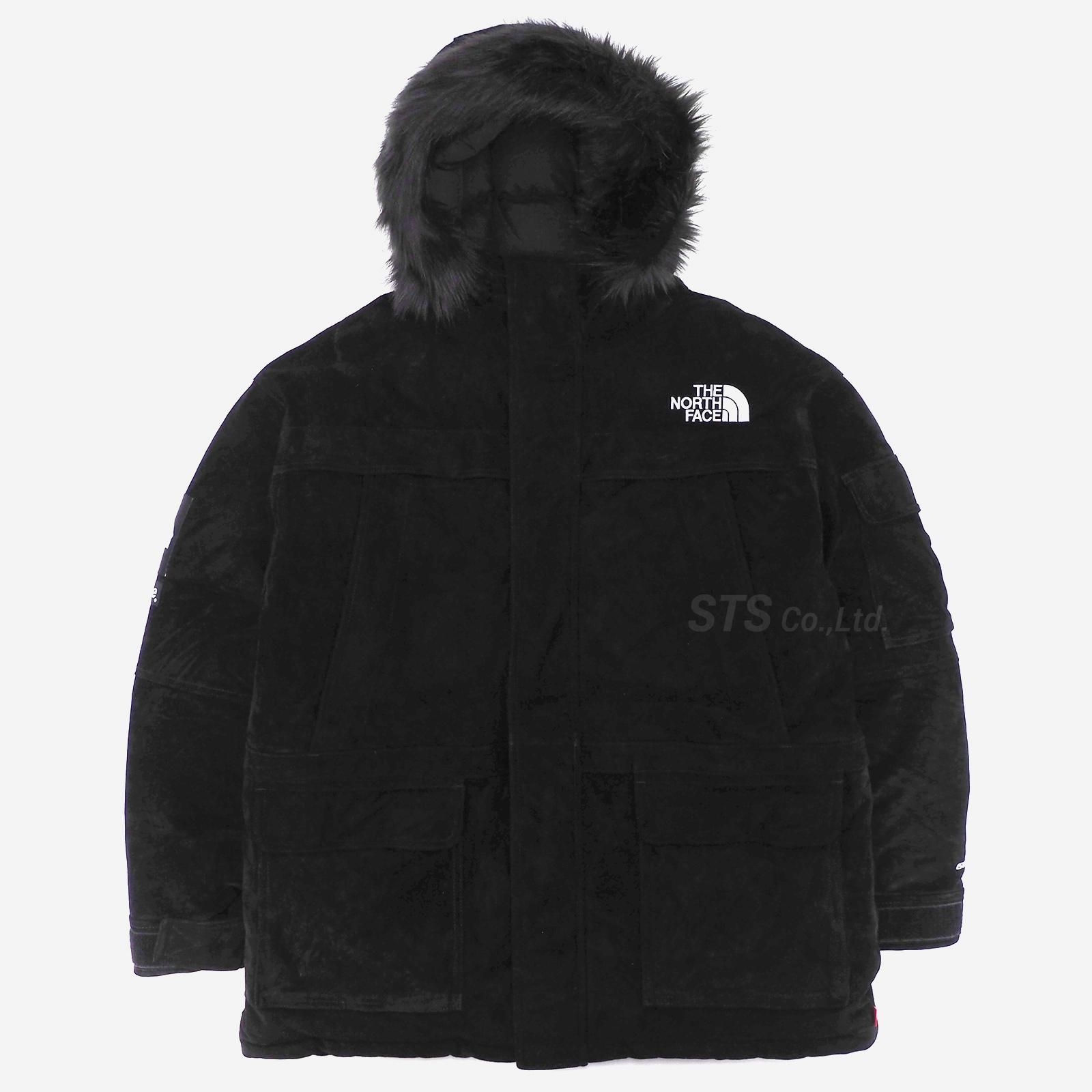 お気軽にお問い合わせください美品！定価以下 2022 supreme×north faceダウンパーカー