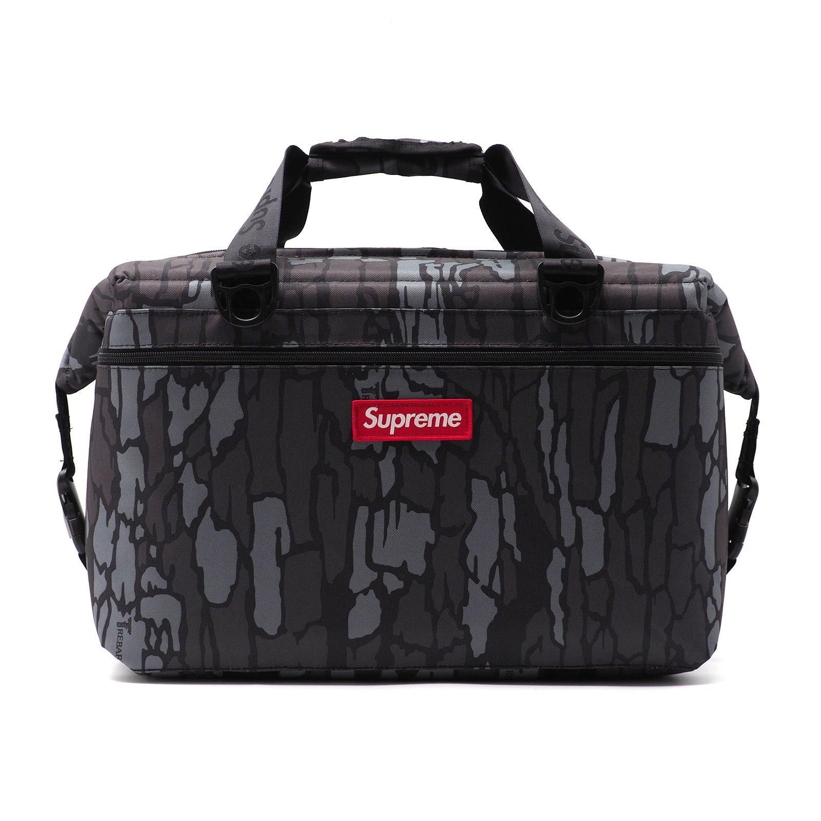 Supreme/AO 24-Pack Cooler Bag | エーオークーラーズとの