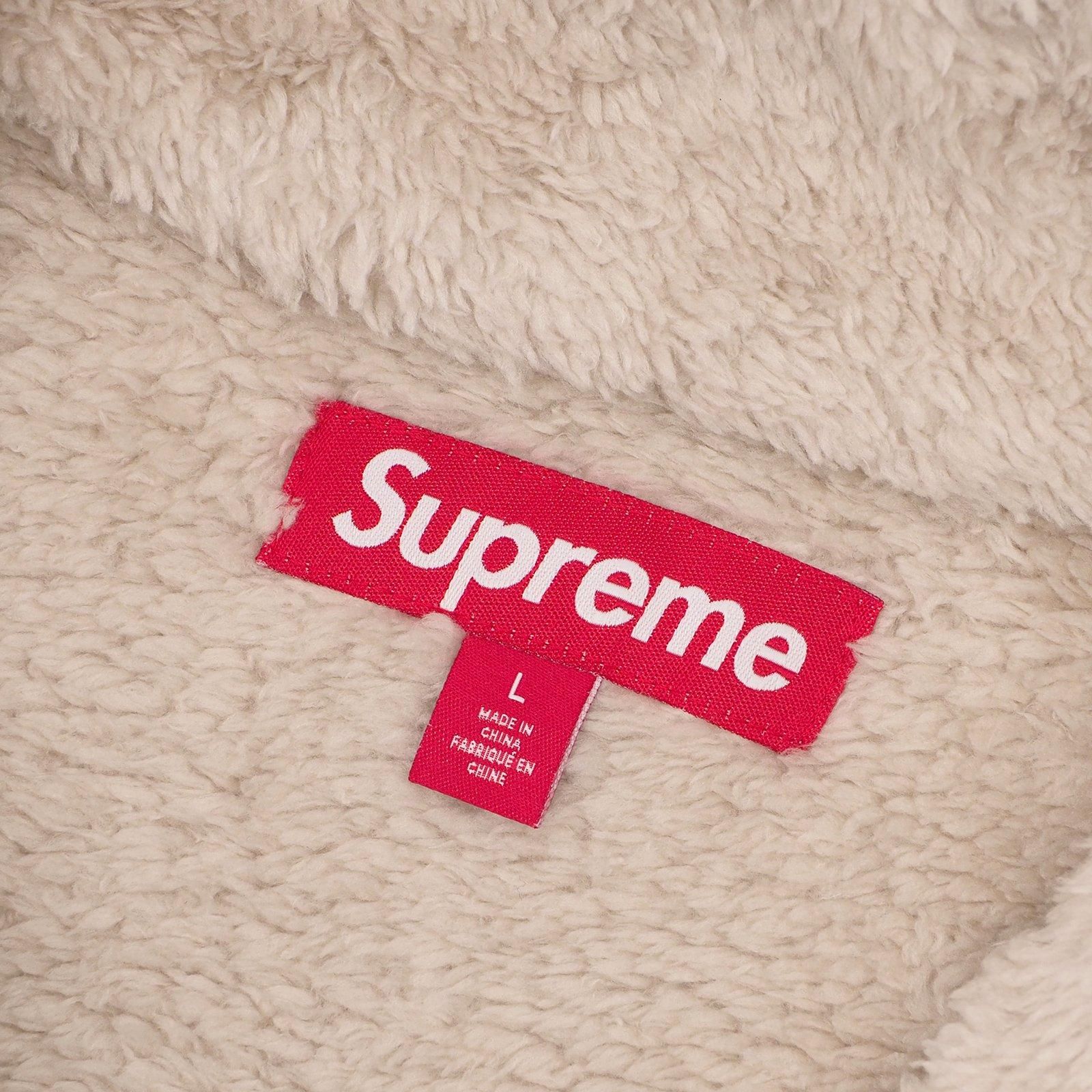 Supreme Kate Moss フリースジャケット | 2024 秋冬コレクション
