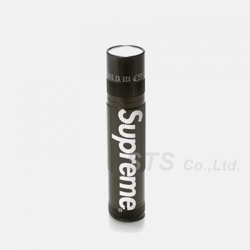 Supreme/Maglite XL50 LED Light