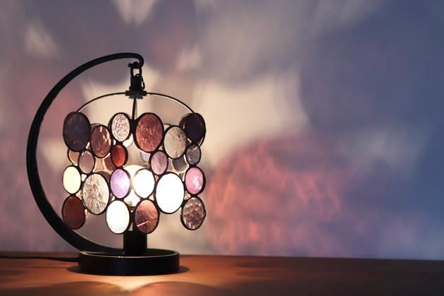 Nijiiro Lamp｜ニジイロランプ】 ステンドグラスの テーブル