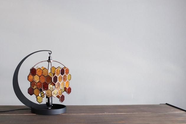 Nijiiro Lamp｜ニジイロランプ】 テーブルランプ Honeybee