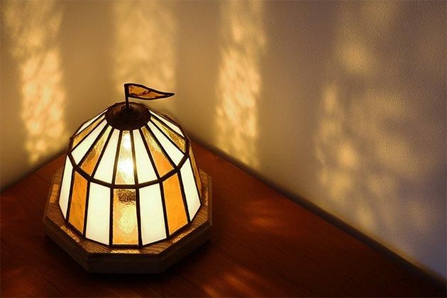 Nijiiro Lamp｜ニジイロランプ】 ステンドグラスの テーブルランプ