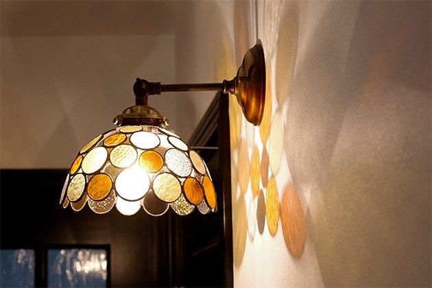 Nijiiro Lamp｜ニジイロランプ】 ステンドグラスのブラケット