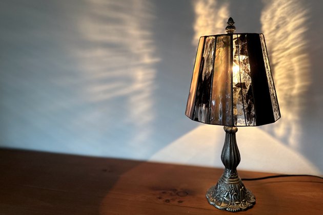 Nijiiro Lamp｜ニジイロランプ】 ステンドグラスのテーブルランプ
