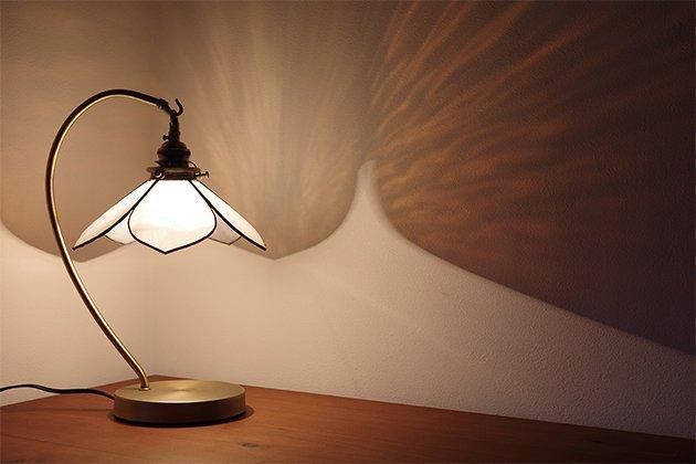 Nijiiro Lamp｜ニジイロランプ】 ステンドグラスの テーブルランプ