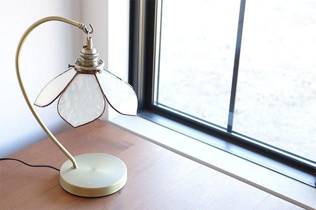 i☆【新品未開封】 ランプシェード テーブル ホワイト ランプカバー 花柄 燭台 布シェードのテーブルランプ/ホワイト（タッチセンサーランプ