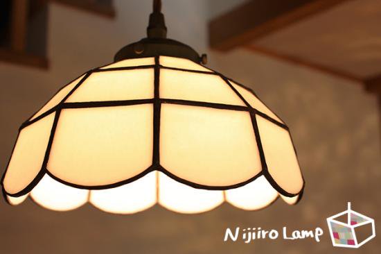 【Nijiiro Lamp｜ニジイロランプ】 ステンドグラスのペンダントランプ　Komorebi S white 木漏れ日 S ホワイト