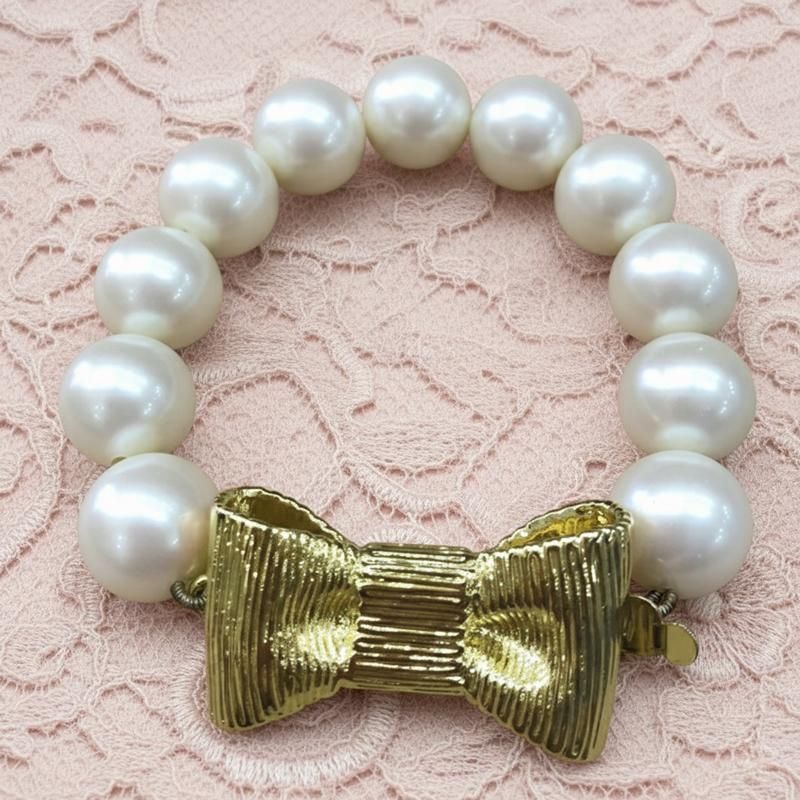 �ڥ��Υ֥쥹��å�