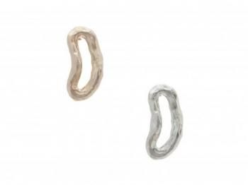 <img class='new_mark_img1' src='https://img.shop-pro.jp/img/new/icons1.gif' style='border:none;display:inline;margin:0px;padding:0px;width:auto;' />Filler chain brooch