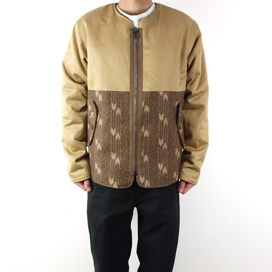 CALEE <img class='new_mark_img1' src='https://img.shop-pro.jp/img/new/icons35.gif' style='border:none;display:inline;margin:0px;padding:0px;width:auto;' />【SALE】NO COLLAR BOA JACKET