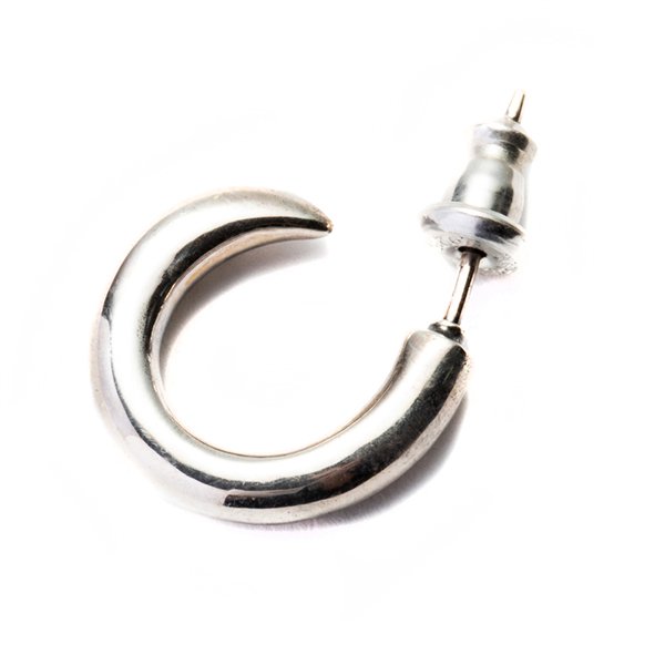 CALEE】HORN ROLL SILVER PIERCE【ピアス】 - ONE'S FORTE | ONLINE STORE