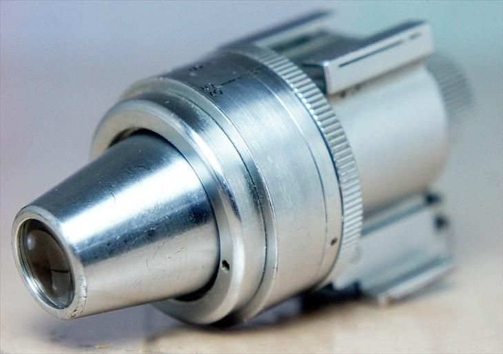 35mm~135mmまでの画角に対応！Leitz可変式ファインダー VIDOM 整備済み